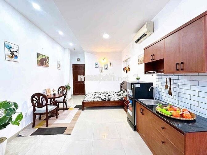 Cho thuê phòng Q10 full nt, có thang máy, cửa sổ trời ở được 2-3 ngừoi