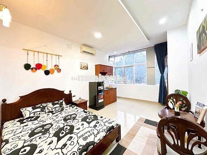 Cho thuê phòng Q10 full nt, có thang máy, cửa sổ trời ở được 2-3 ngừoi