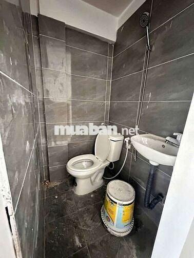Cho thuê mặt bằng Mặt Tiền 18 Nguyễn Oanh P.7, Gò Vấp
+Diện tích: 30m2