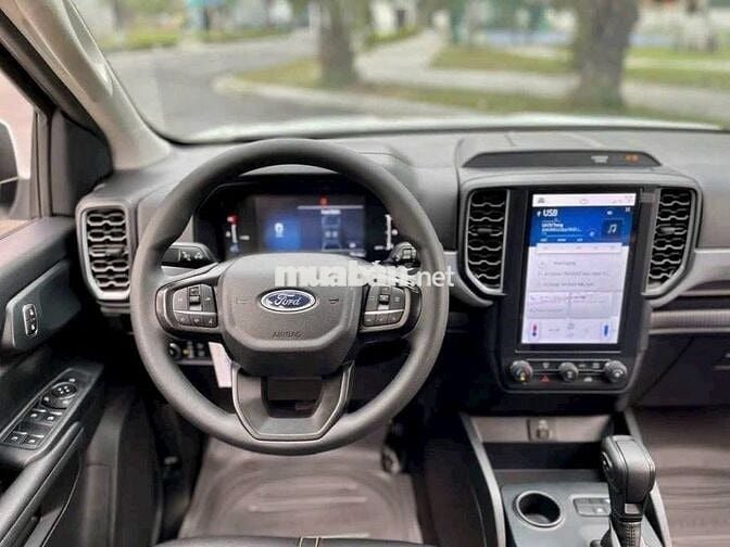 Ford Ranger 2025 XLS 2.0L 4x2 AT