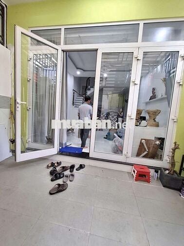 Cho thuê nhà đường số 6 HBP Thủ đức cũ