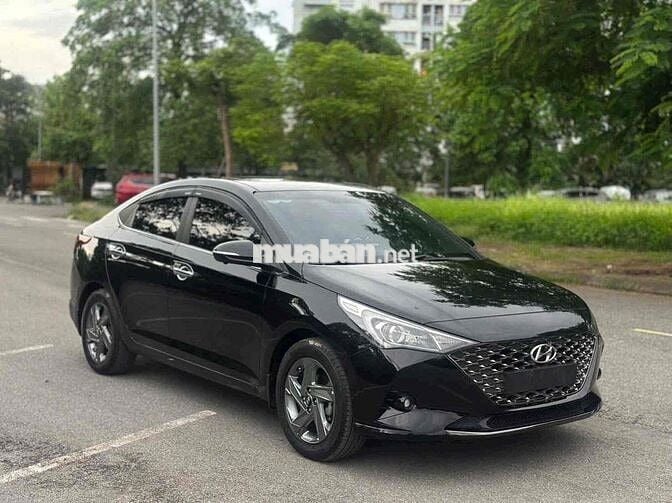 Hyundai Accent 2023 - 30000 km