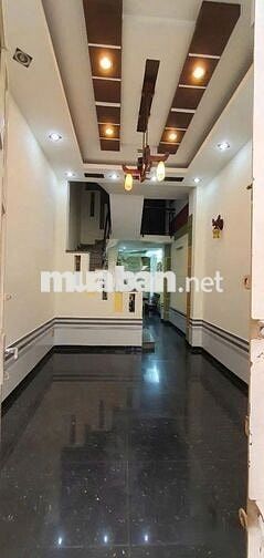 🏠 128/x Bàn Cờ Q3 – Nhà 1T4L, 4PN, 5WC, DT 3.5x16m, chỉ 30tr/tháng! 🔑✨