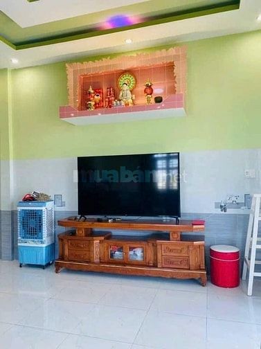 Bác 4 nhờ bán căn nhà ở Trảng Bàng Tây Ninh, DT126m2, giá 710 triệu