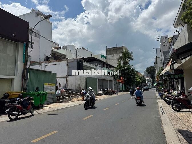 🏡 Nhà Trần Quang Diệu Q3 | 15x18 | 3 Tầng | Giá thuê 150tr 🎯