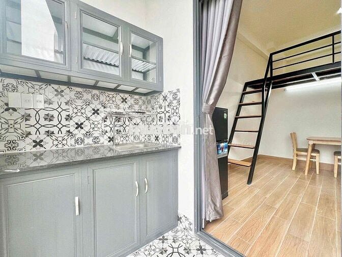 Căn hộ dịch vụ tách bếp siêu rộng ngay Trung tâm Bình Thạnh