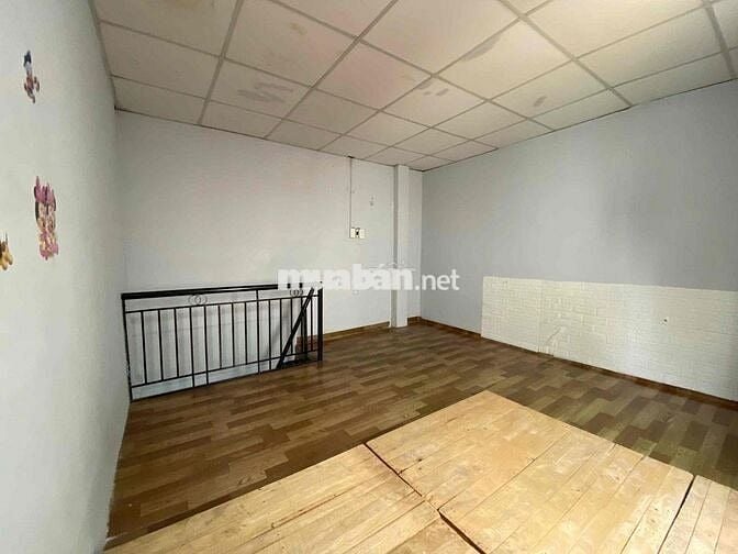 cho thuê nhà nguyên căn 3pn 3wc. nguyễn xí p13 Bình thạnh