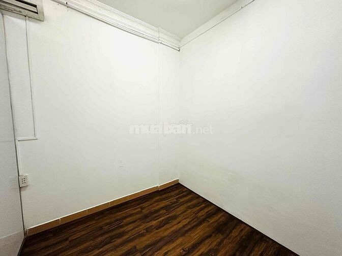 🌈Căn Hộ 2 Phòng Ngủ Giá Rẻ, Ở Được 6 Người 6 Xe, Gần Trường Đại Học