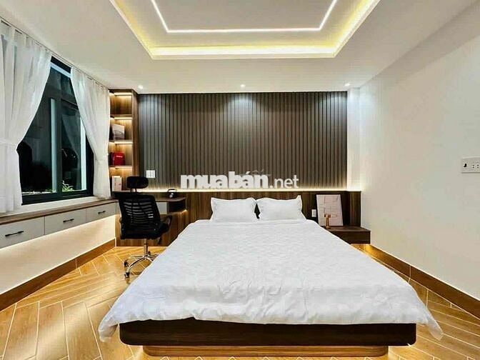 Nhà HXH khu liền kề Nguyễn Văn Lượng 4PN 5WC Xe Hơi Vô Nhà 20tr