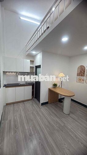 HOT DUPLEX MỚI XÂY GẦN ĐH CÔNG THƯƠNG VÀ VĂN HIẾN