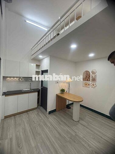 HOT DUPLEX MỚI XÂY GẦN ĐH CÔNG THƯƠNG VÀ VĂN HIẾN