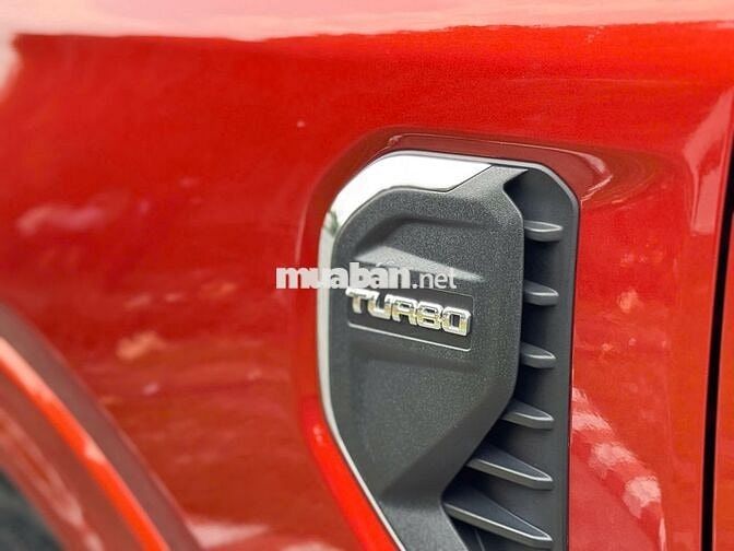Ford Everest 2022 Titanium 2.0L AT 4x2 - Form Mới