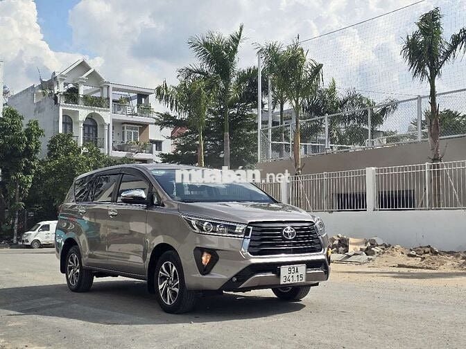 INNOVA 2.0G SX 2022 TỰ ĐỘNG 58000KM BẢO HÀNH 1 NĂM