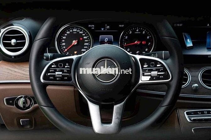 LONG ANH AUTO về MERCEDES E200 model 2020 giá tốt