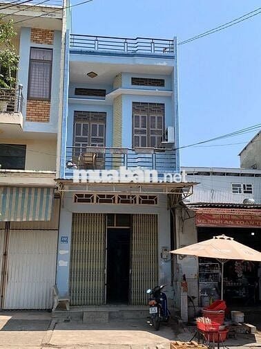 Cần bán nhà 2 tầng Phan Chu Trinh - Giáp Phan Đình Phùng - Kon Tum