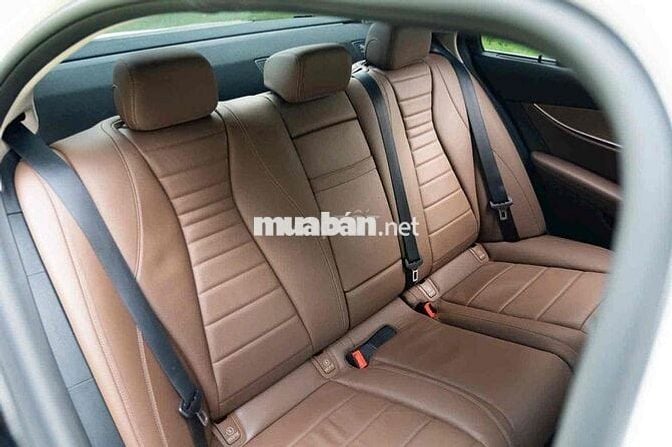 LONG ANH AUTO về MERCEDES E200 model 2020 giá tốt