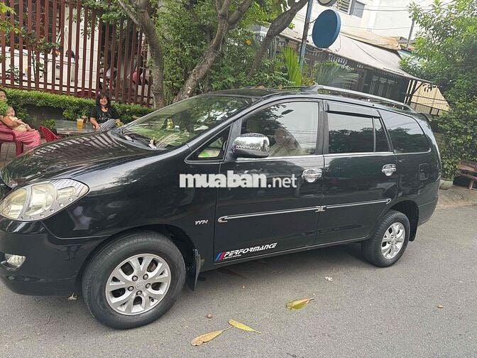 Toyota Innova 2006 G - 188000 km