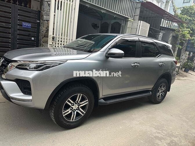 Toyota Fortuner 2020 2.4AT 4x2  - 79159 km