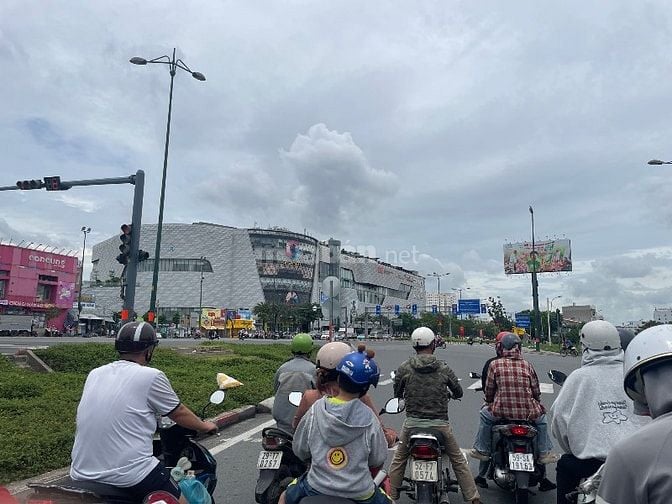 Bán nhà sát đường Kha Van Cân 57.1m2 sạch sẽ an ninh, giá 4.75 tỷ