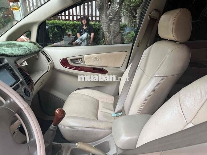 Toyota Innova 2006 G - 188000 km