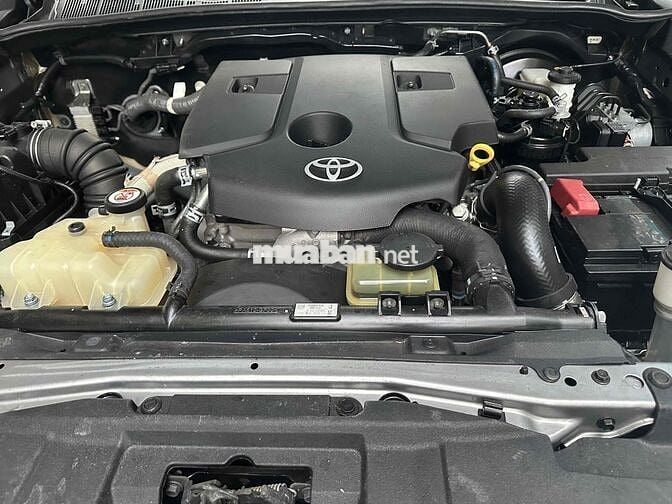 Toyota Fortuner 2020 2.4AT 4x2  - 79159 km