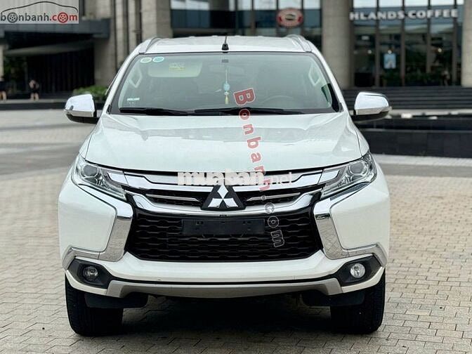 MITSUBISHI PAJERO SPORT MT 4x2