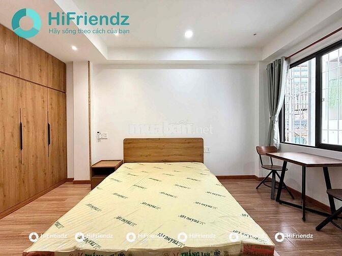 STUDIO BAN CÔNG TÁCH BẾP NGAY EMART PHAN VĂN TRỊ