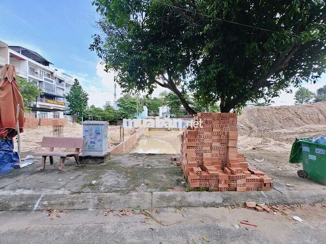 CHƯA QUA ĐẦU TƯ - BÁN  2 LÔ LIỀN KỀ - 9M P- CÁCH PHẠM VĂN ĐỒNG  50M