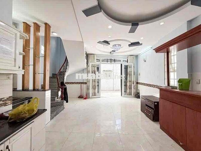 SÁT MẶT TIỀN PHAN ĐĂNG LƯU – 39M² – 4 TẦNG – HẺM XE HƠI – GIÁ CHỈ 7.