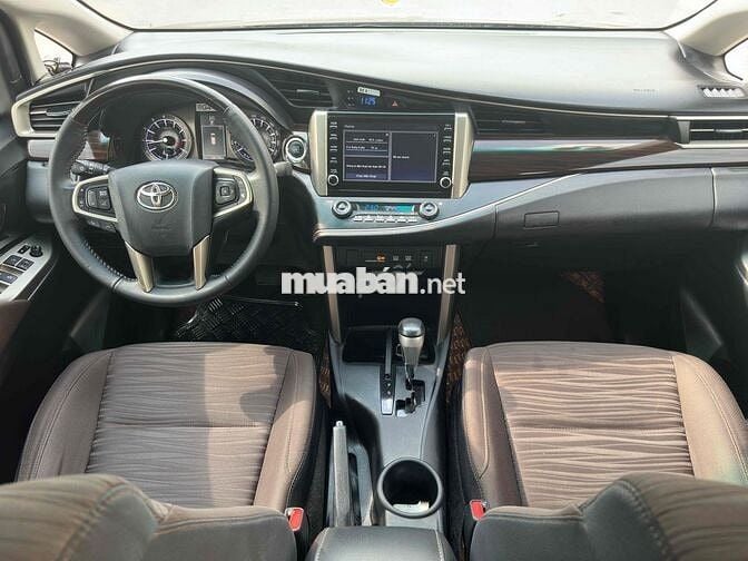 Toyota Innova G 2.0 Năm 2022