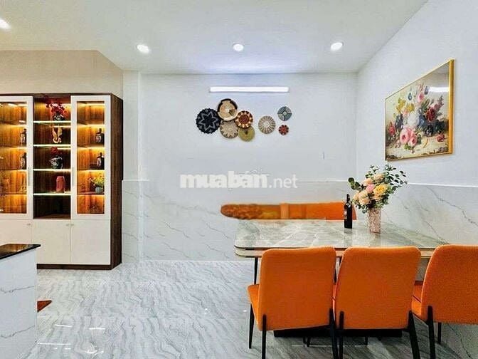 Nhà rộng, đẹp, full nội thất  2PN. Thống Nhất, p11 Gò Vấp.