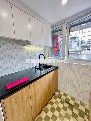 Bán nhà tập thể phố Lò Đúc nhà đẹp 2 thoáng  60m tầng3 giá nhỉnh 2 tỷ