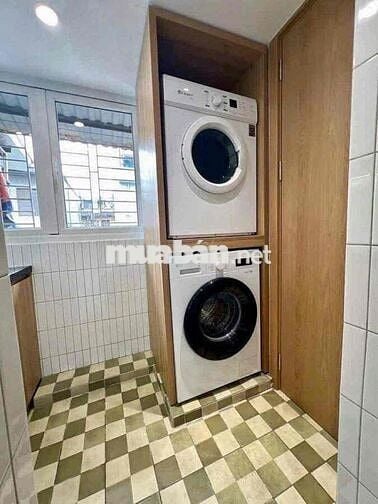 Bán nhà tập thể phố Lò Đúc nhà đẹp 2 thoáng  60m tầng3 giá nhỉnh 2 tỷ