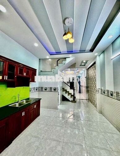 XE HƠI VÔ NHÀ NGAY THOẠI NGỌC HẦU- 4TẦNG BTCT (4X18) CHỈ 8.1TỶ