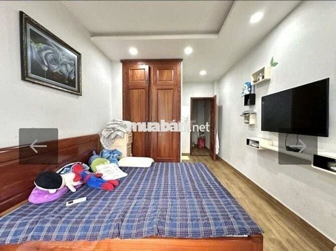 Bán Căn MT Nguyễn Đình Chiểu - đang cho thuê dòng tiền ổn