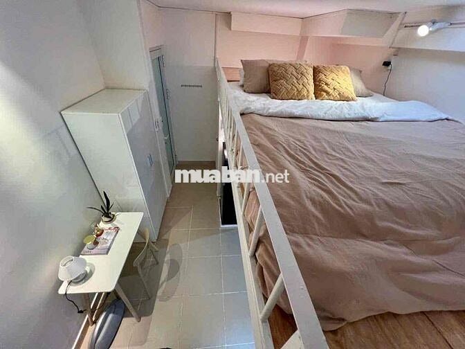 🏡 Cho thuê phòng có gác ban công 30m2 ngay Đặng Thuỳ Trâm, gần VLU CS3