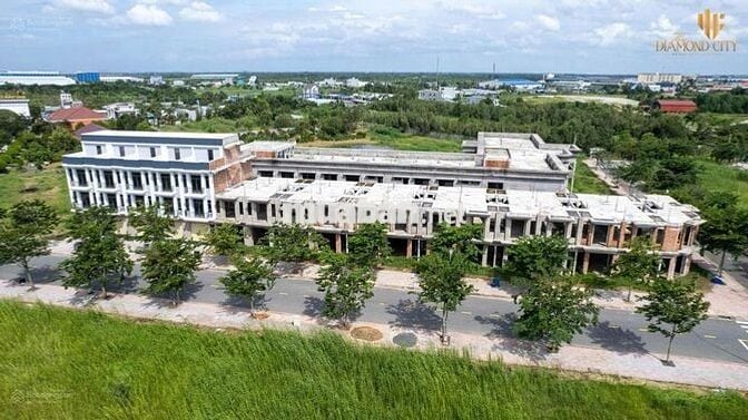 Chỉ 420tr sở hữu ngay lô đất 90m2 mặt tiền DT824 CDT THE DIAMOND CITY