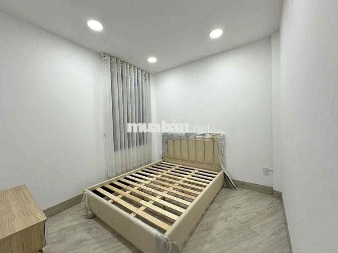 2PN Ngay Cầu Lê Văn Sỹ Q3 Gần Đh Sư Phạm  Học Viện Hàng Không