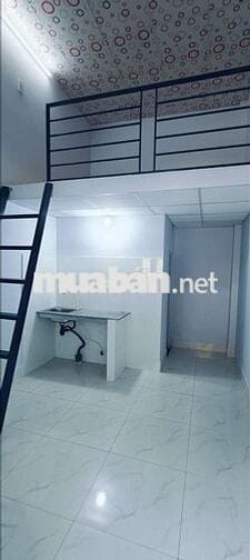 Phòng trọ sv pmqt gtvt lđxh có khuôn viên thoáng mát