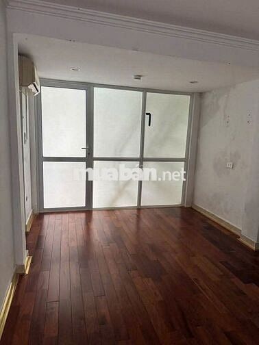 Nhà ngõ Lê Đại Hành , Hai Bà Trưng 25m2 4 tầng 1 tum 3pn 3vs 15tr