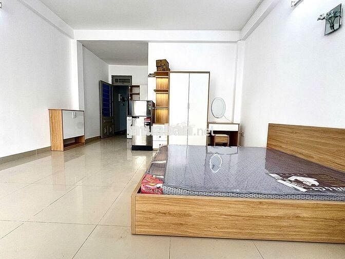 Chính chủ cho thuê Studio Bancol cửa sổ 40m2 Full nội thất mới