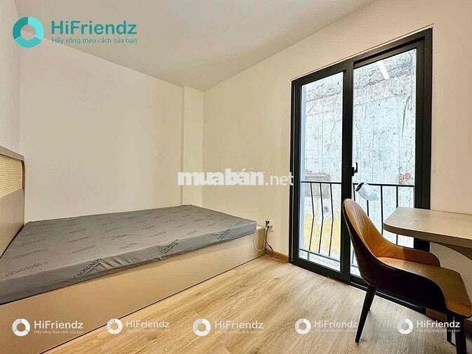 Căn Hộ 1 Phòng Ngủ Ban Công Mới 100% FullNT Toà Nhà Thang Máy Hầm Xe