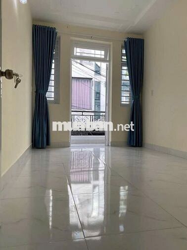 NHÀ 1 TRỆT 2 LẦU - 4pn, hẻm 5m,  đường Trần Thị Hè, Q12