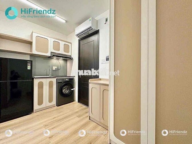 Căn Hộ 1 Phòng Ngủ Ban Công Mới 100% FullNT Toà Nhà Thang Máy Hầm Xe