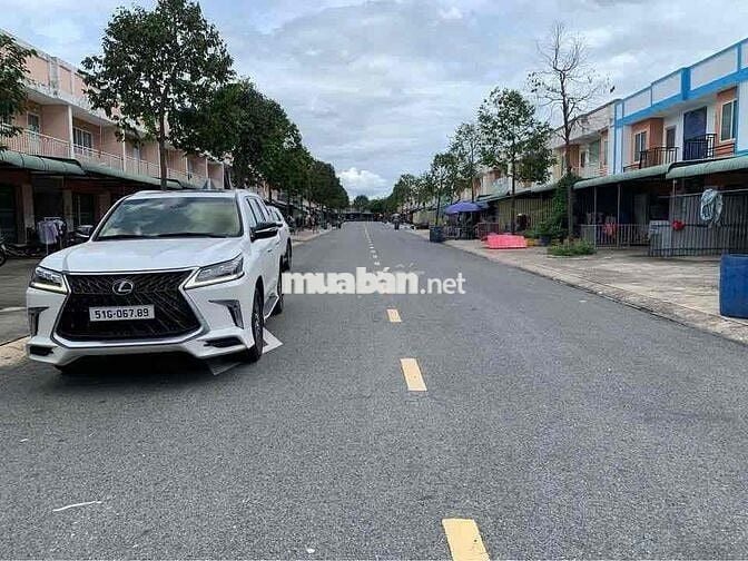 Chính chủ bán cặp trọ giá siêu rẻ 300m2 đang cho thuê kín có thu nhập