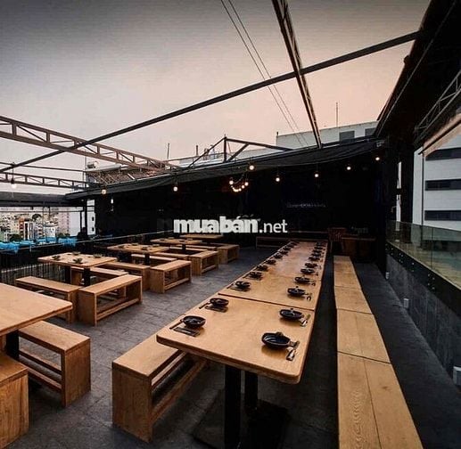 🔥 CHO THUÊ ROOFTOP TẦNG 7 – LƯU VĂN LANG, Q1 160M2 LỐI ĐI RIÊNG 49T 🔥