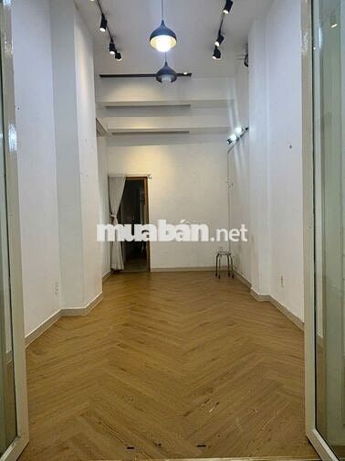 Cho thuê Mb hxh 212B/2D Nguyễn Trãi, Q1, 3x8m + LDR - Giá 13tr