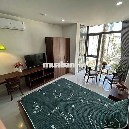 CHDV full nội thất cao cấp Ngã 4 Hàng Xanh, thang máy, giặt phơi riêng