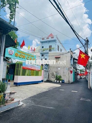 Bán nhà SHR,DT 5x13m,Đường Lê Văn Khương, Thới An Q12. Giá : 3,59 tỷ