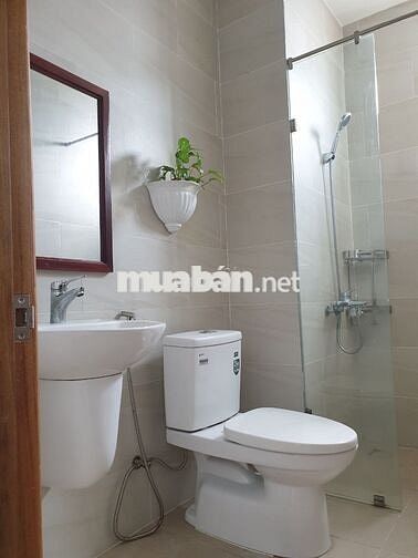 CHDV full nội thất cao cấp Ngã 4 Hàng Xanh, thang máy, giặt phơi riêng